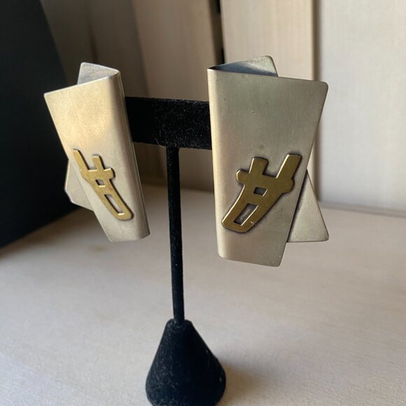 Vintage Sterling Silver Brutalist Modernist Chunky Brass Clip on Earrings - Picture 8 of 11